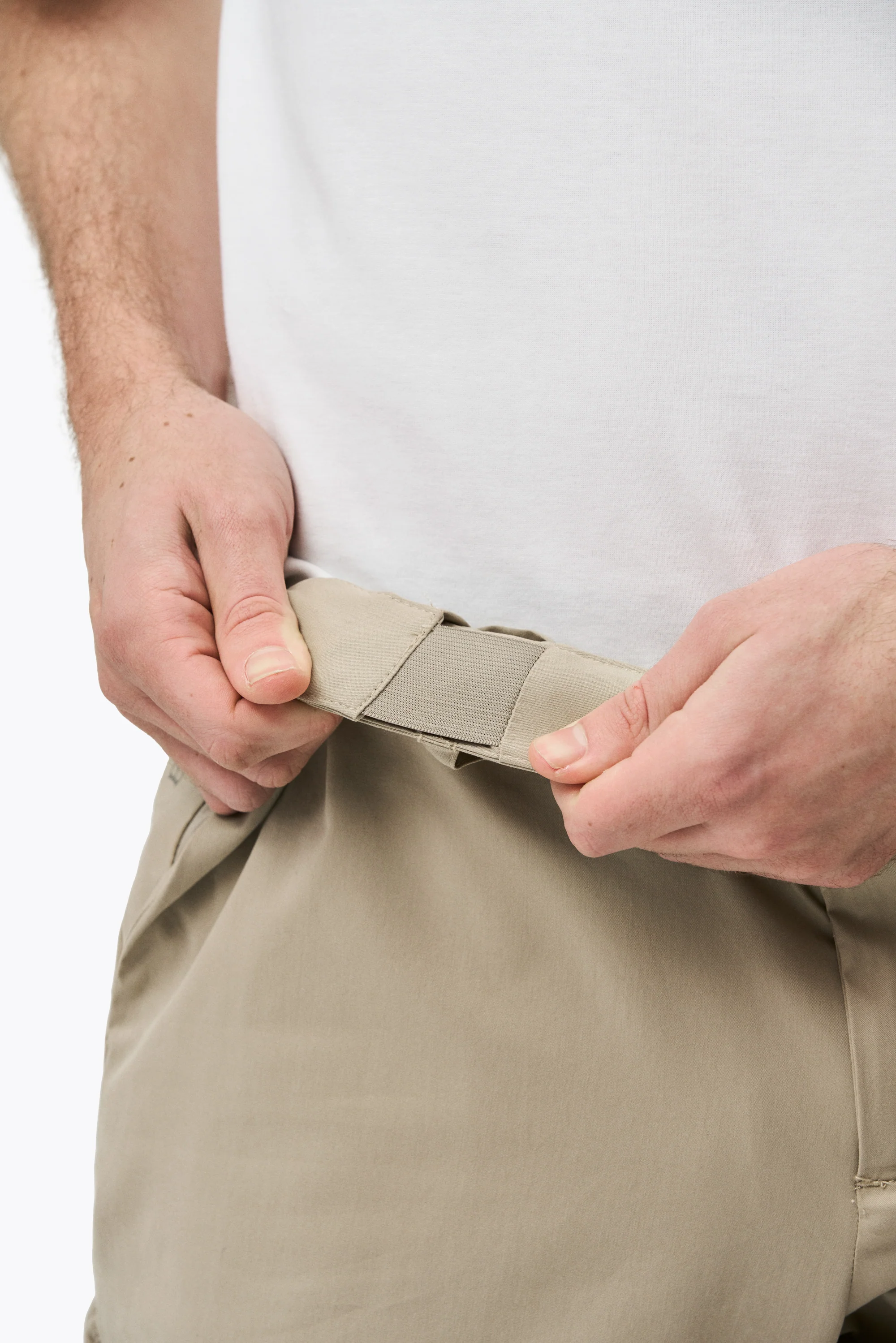 Men's ProTravel Chino Pant Island Fossil - Image 9