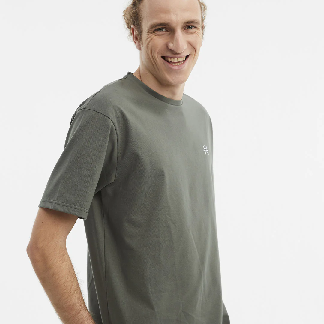 ProTravel Tee Thyme Green Man - Image 4
