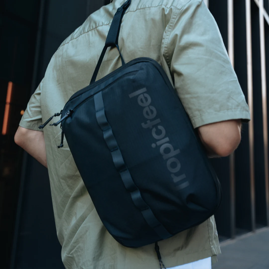 SEE Front Cube Black - Image 9